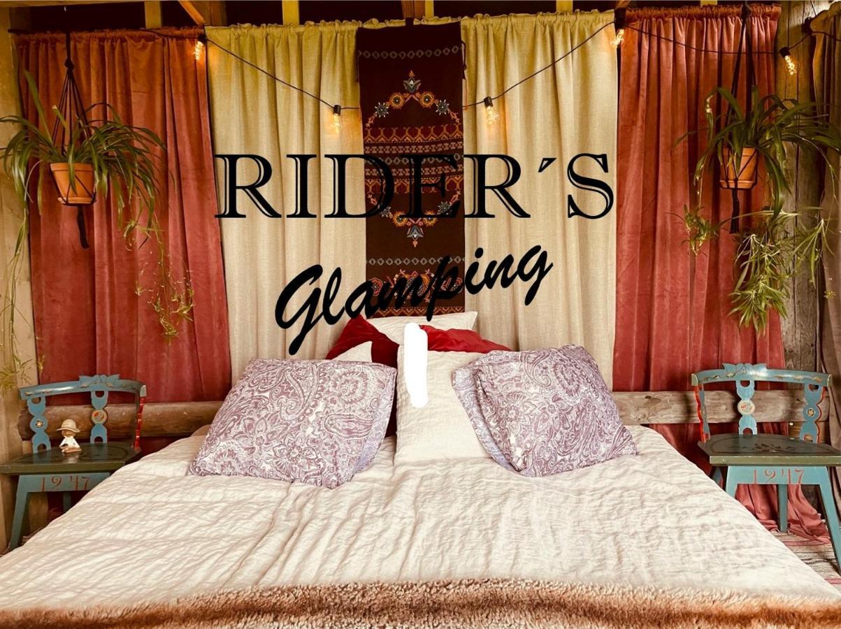 Rider'S Glamping Hotel Back Екстериор снимка